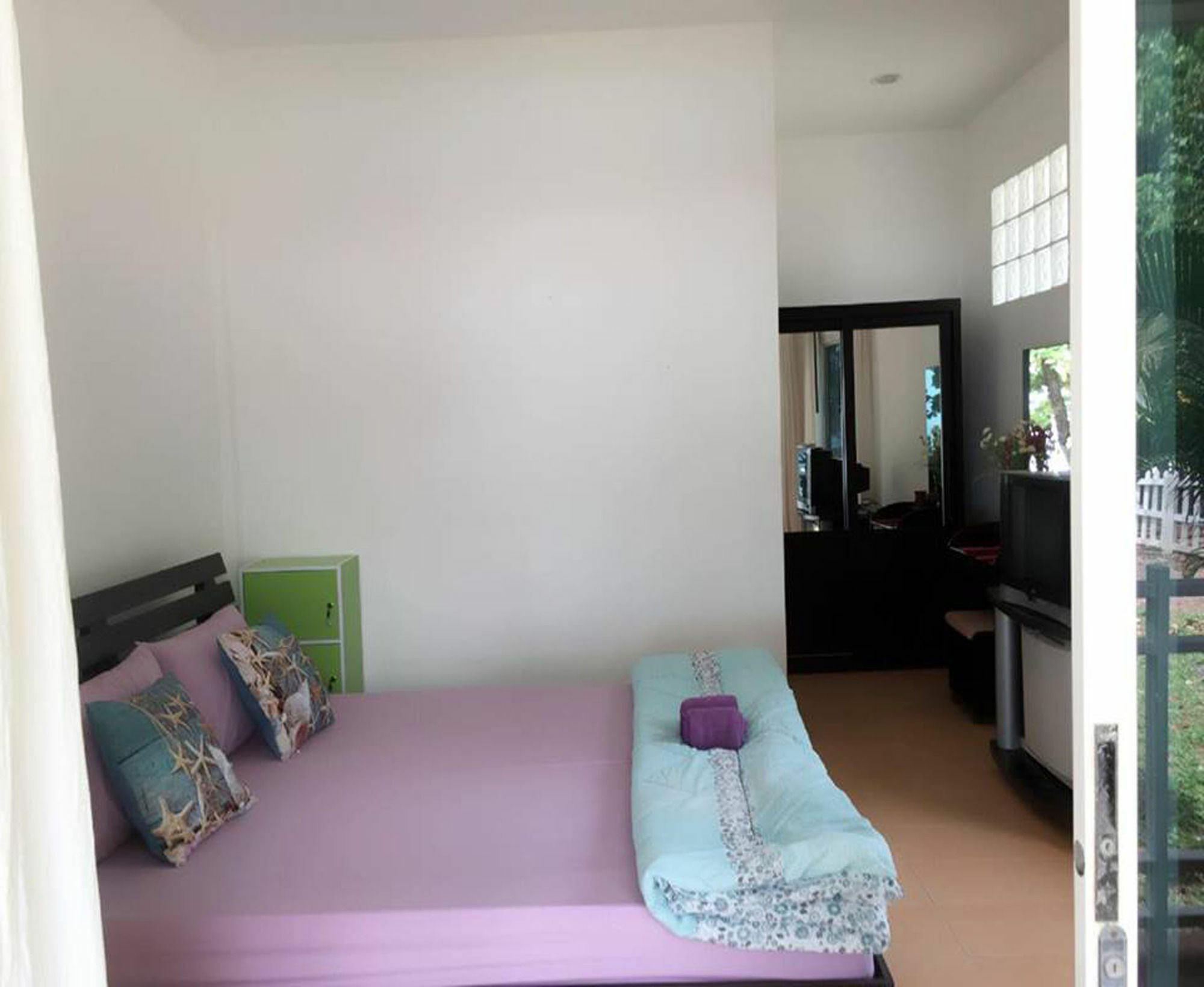 Rann Chalet Beach Side Ko Lanta Екстериор снимка
